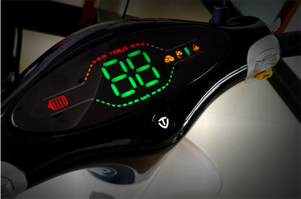 專(zhuān)業(yè)生產(chǎn)PVC護(hù)套、銅排、鋁排、新能源電池銅/鋁軟連接-人禾電子