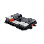 在政策和市場(chǎng)的雙重簇?fù)硐?，?dòng)力電池產(chǎn)業(yè)正從導(dǎo)入期向高速發(fā)展期加速過渡